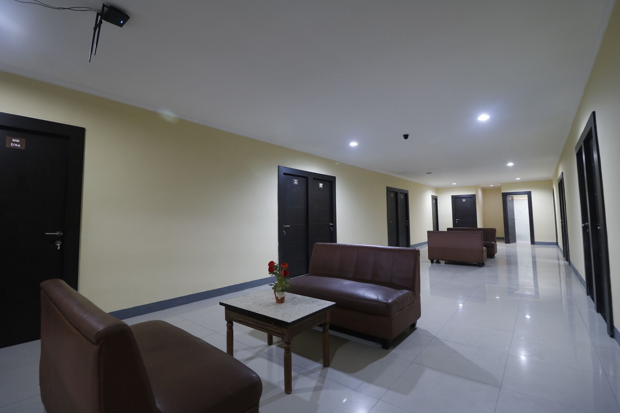 Reddoorz Near Itc Cempaka Mas Hotel Jakarta Luaran gambar